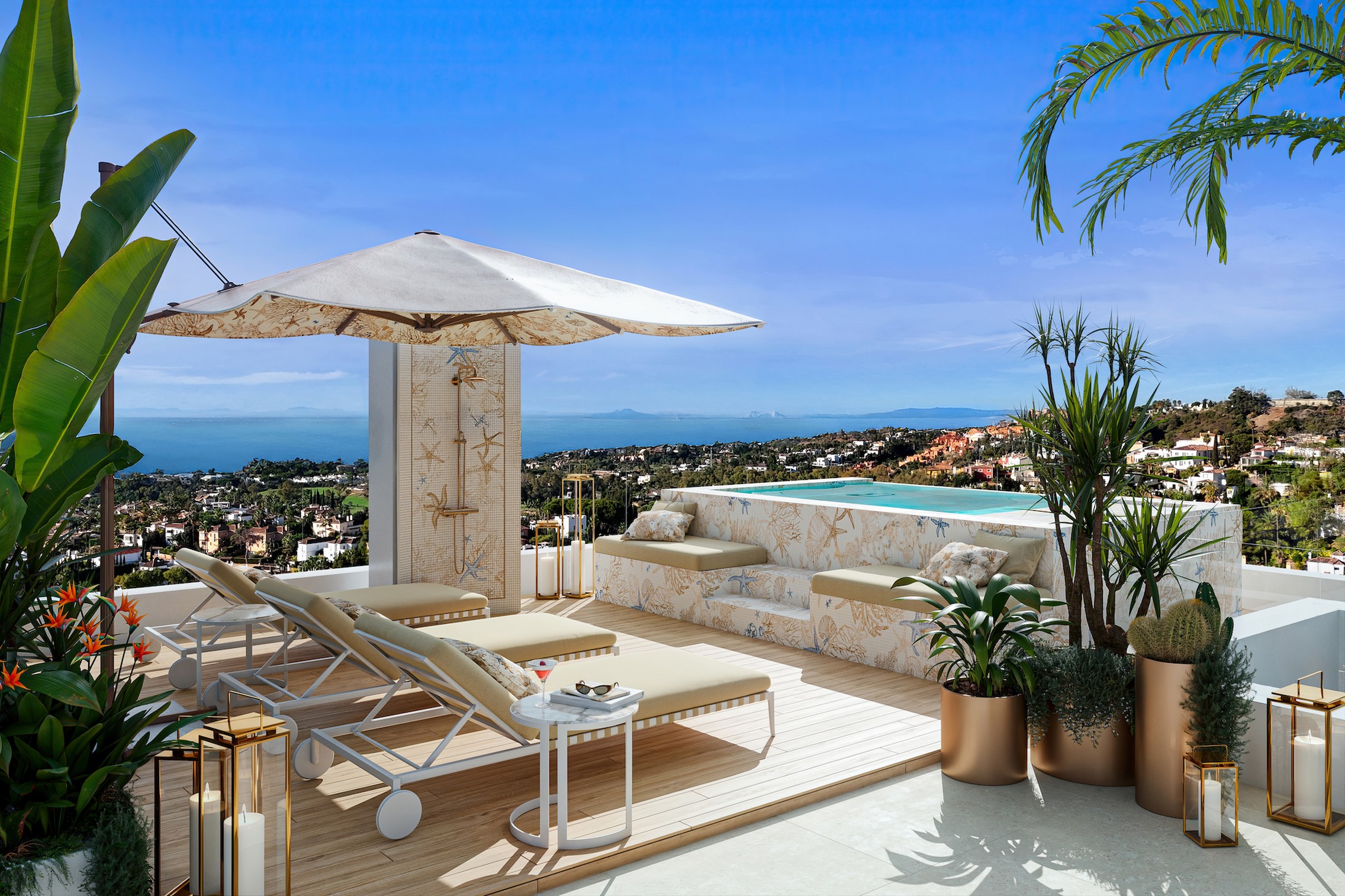 Do Ocho de Oro by Versace Villas Offer Sea Views?