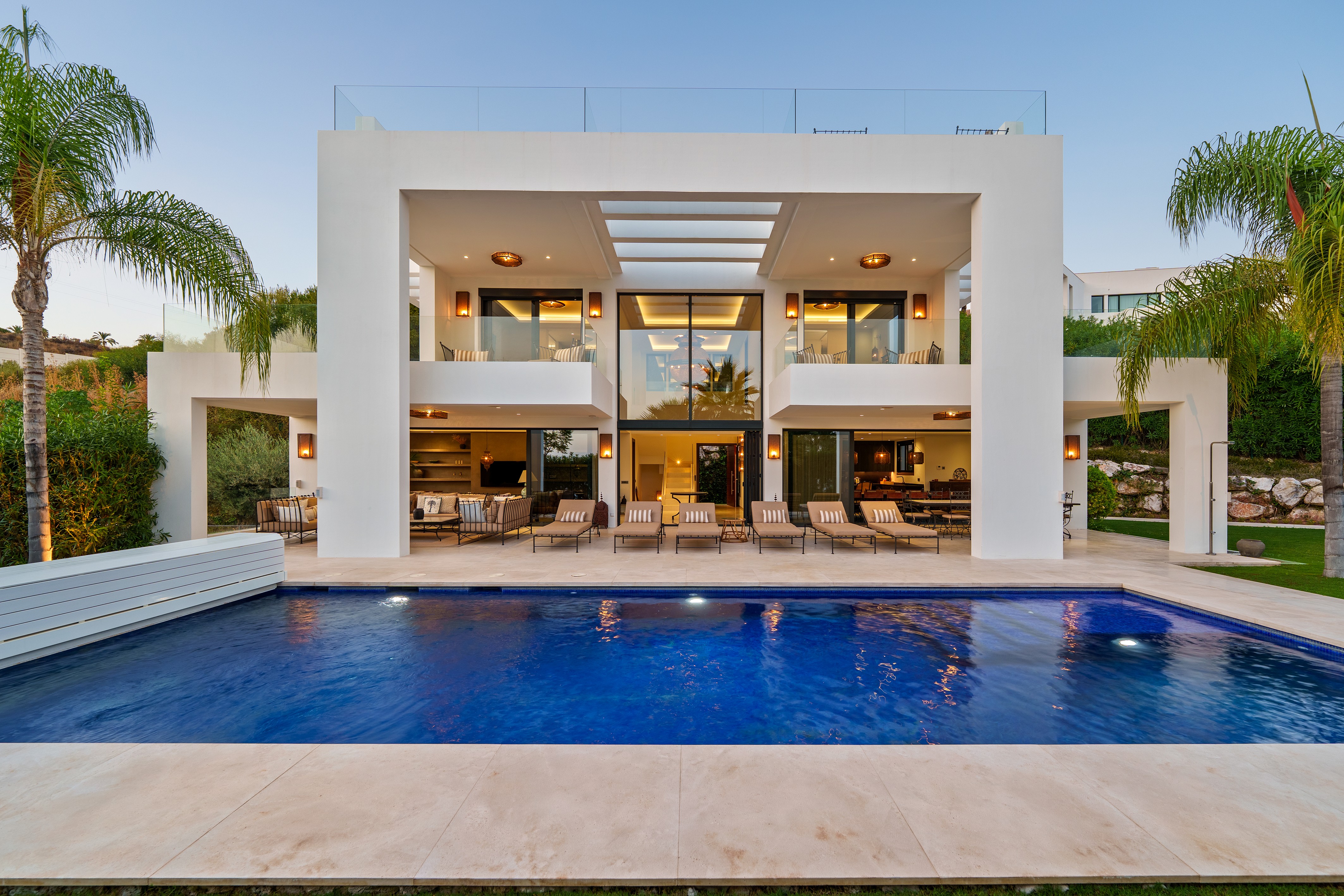 Los Olivos Villas in Nueva Andalucia 2026
