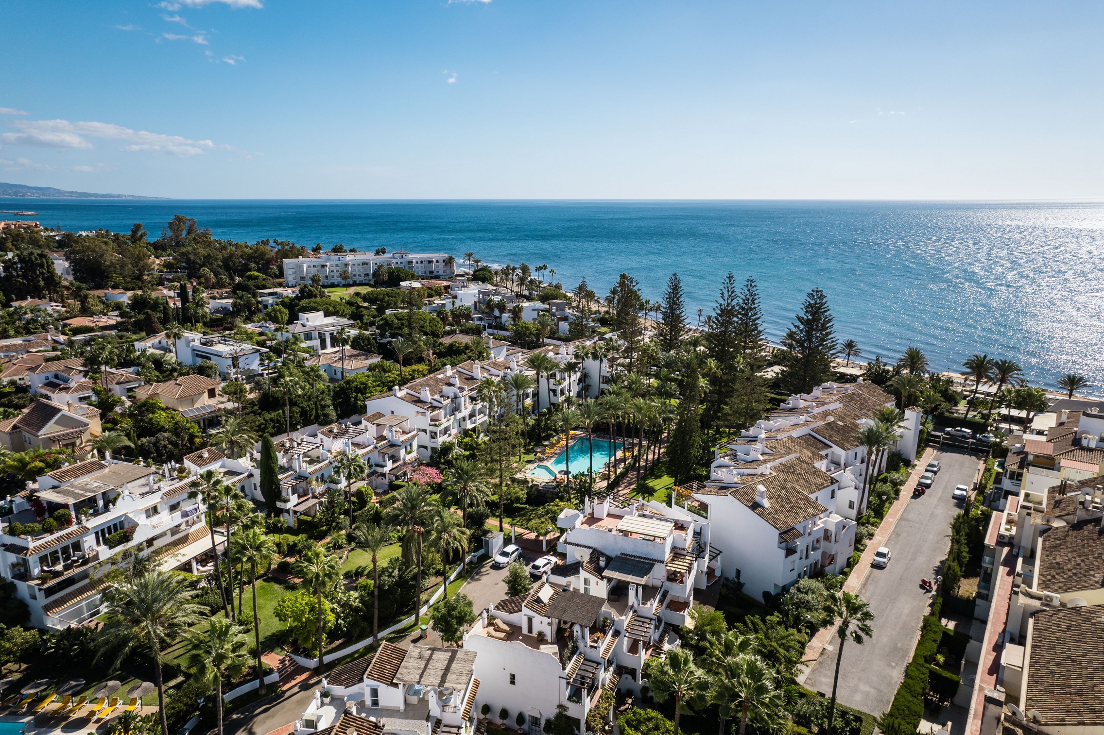 Castiglione San Pedro de Alcantara Beachfront-living